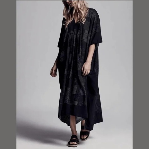 James Perse Other - James Perse Black Patterned Oversized V-Neck Maxi Coverup